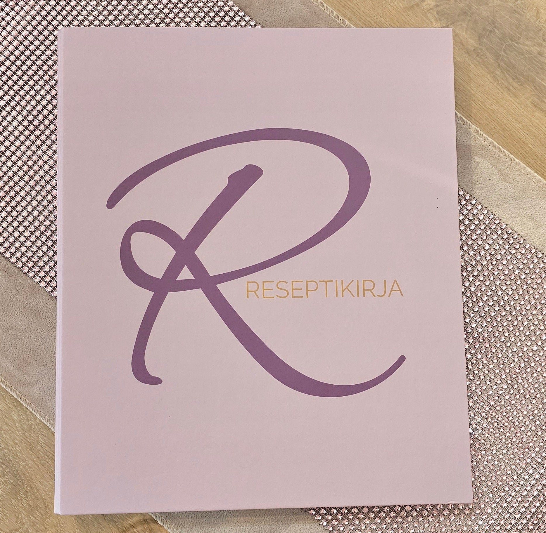 Laventelituuli – Reseptikirja