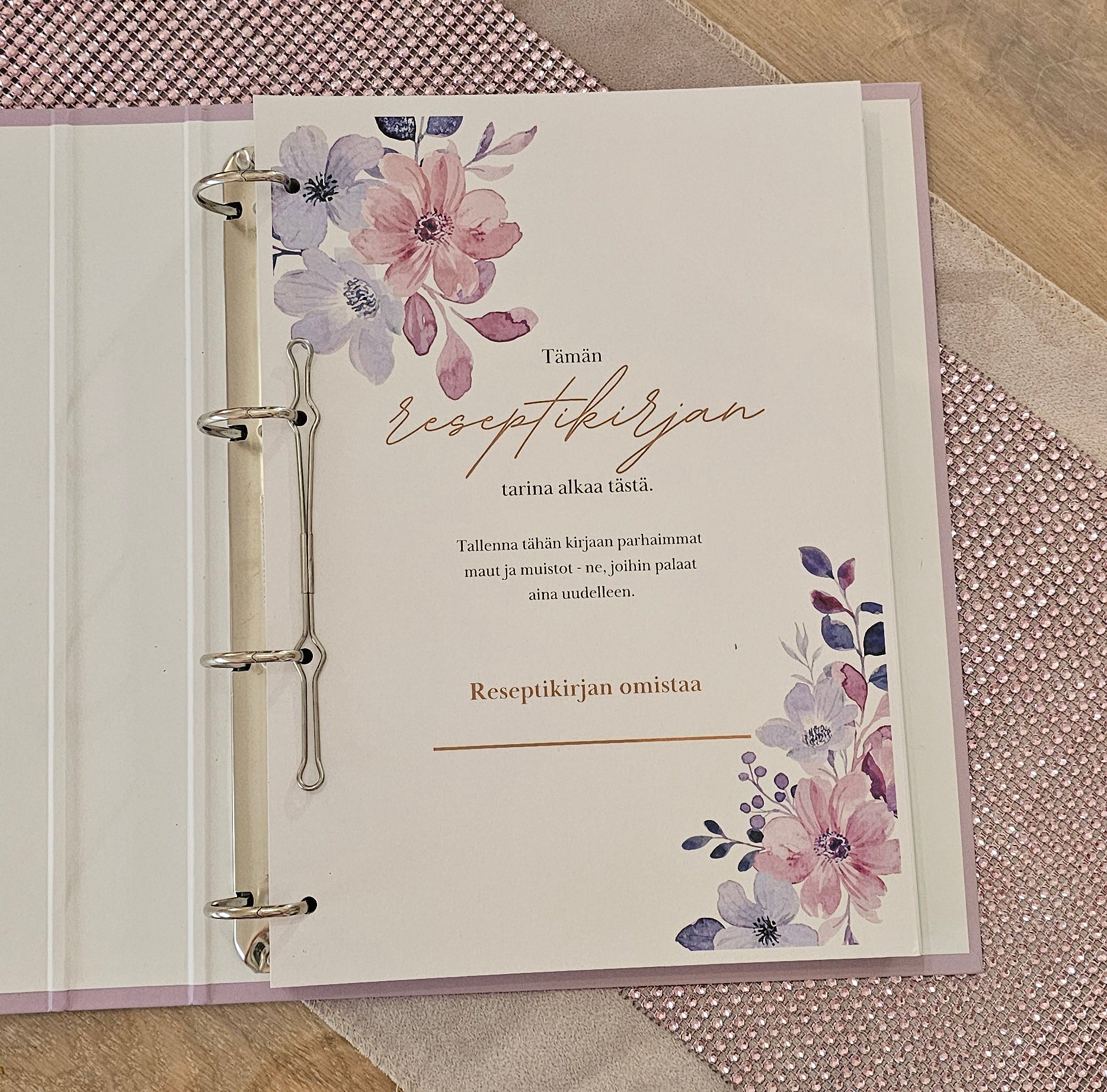 Laventelituuli – Reseptikirja